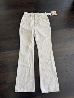 MOTHER NWT MOTHER SCOOTER SKIMP HIGH RISE BOOTLEG JEANS Natural Clean 24